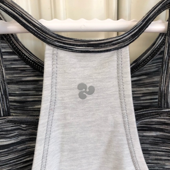 Triple Flip girls double tank top - Picture 6 of 10